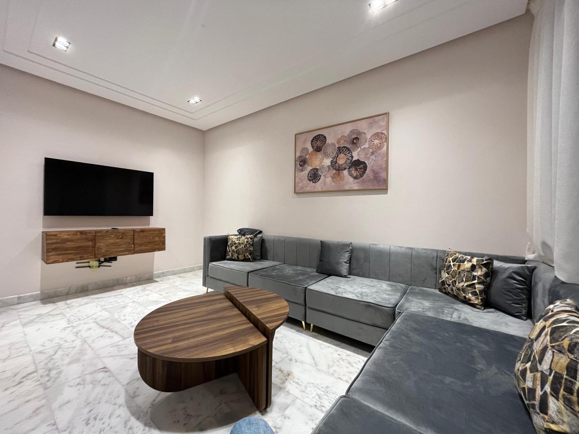 Les Joyeux Luxury & Casablanca