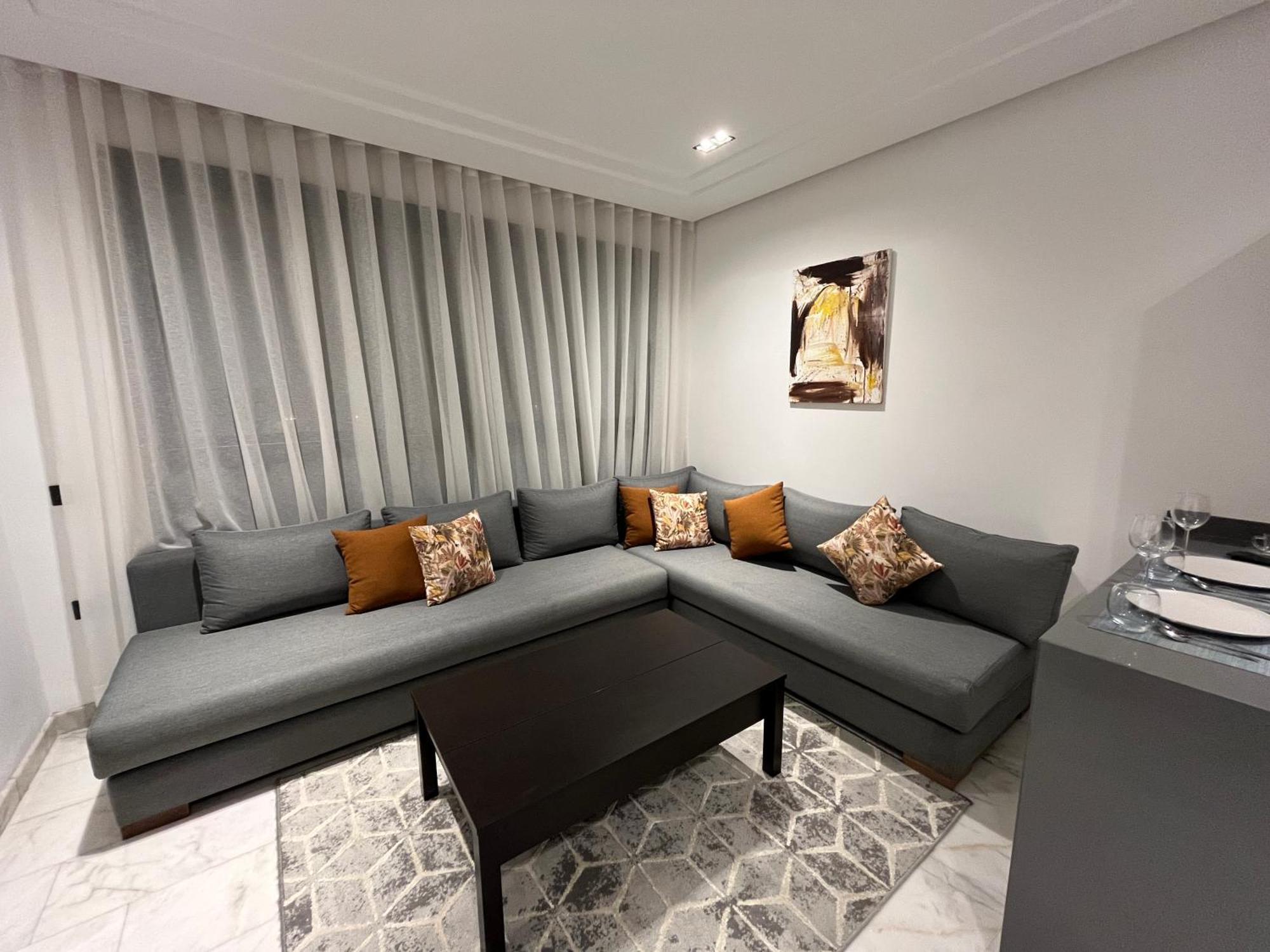 Les Joyeux Luxury & Casablanca