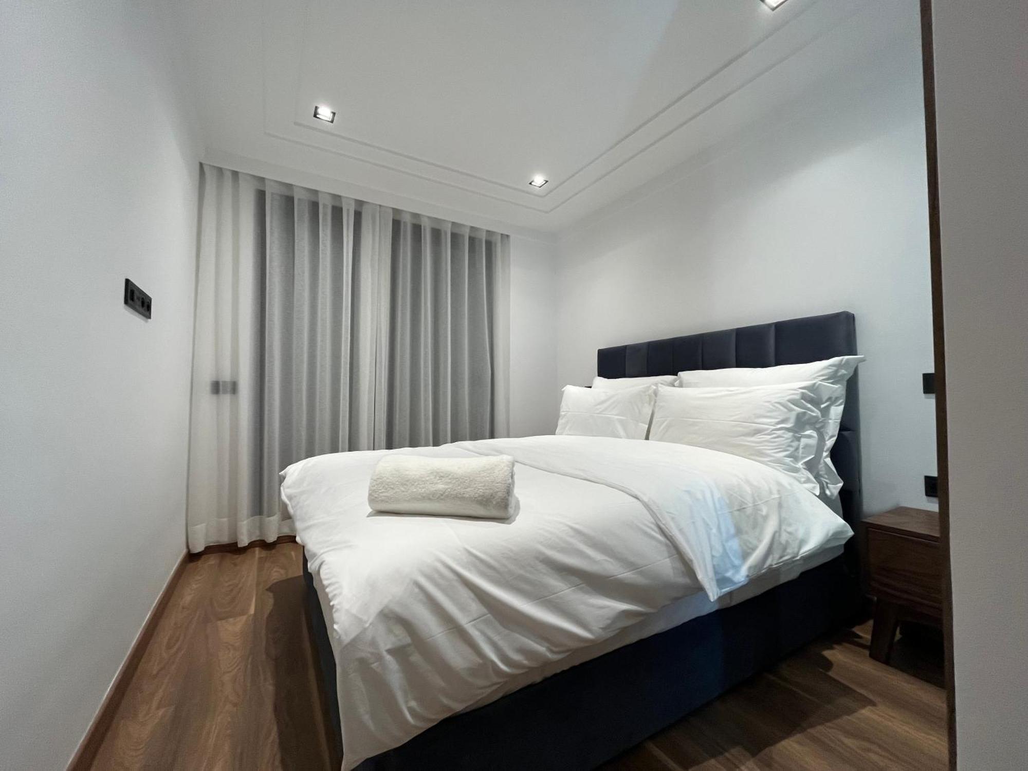 Les Joyeux Luxury &